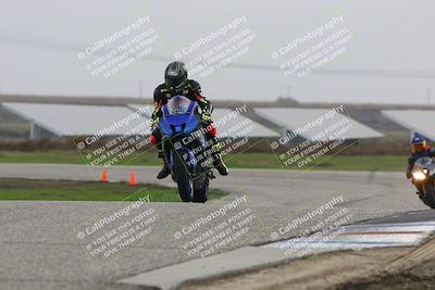 media/Nov-29-2025-TrackDaz (Sat) [[10ae2d9bce]]/B Group/Session 4 (Wheelie Bump)/